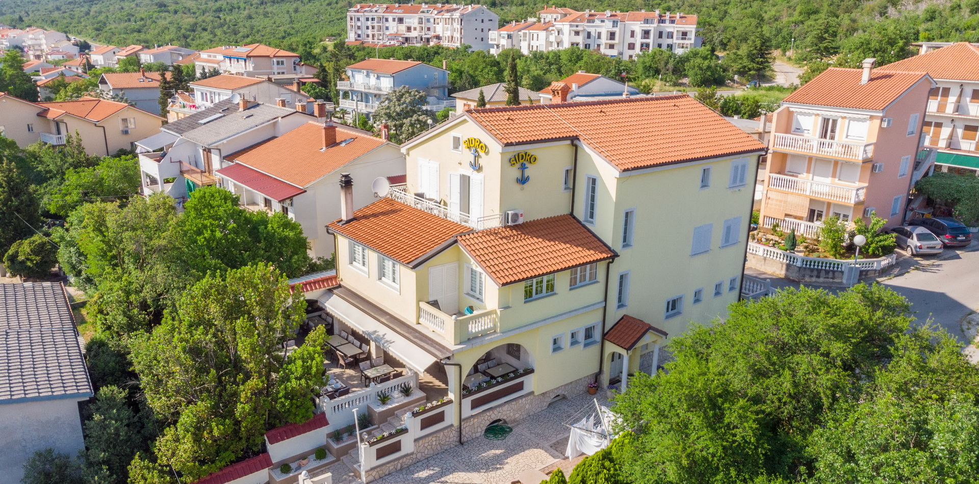 Apartments Selce