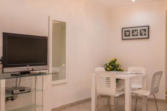 Selce Apartments